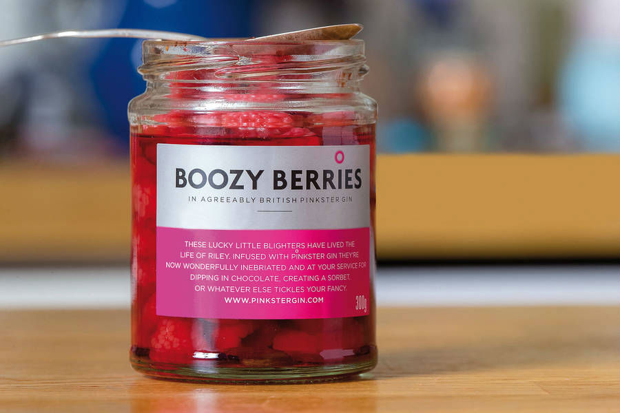 La confezione di Boozy Berries prodotta da Pinkster Gin