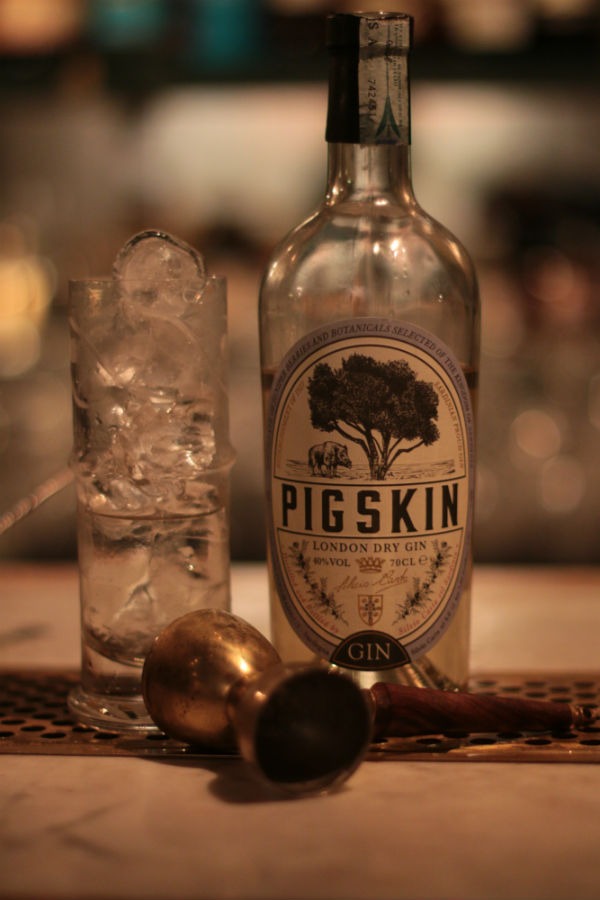 La bottiglia di Pig Skin Gin