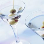 Martini in bottiglia? Pro e contro della nuova tendenza nei bar USA