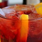Prova costume e cocktail: cosa bere per non ingrassare